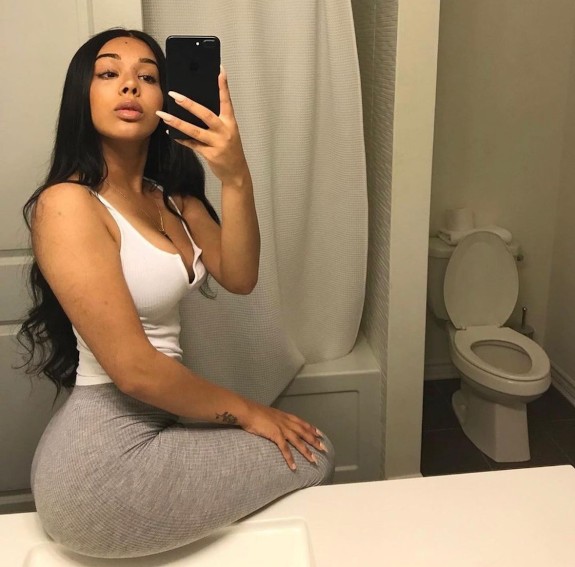 i fucked this iG baddie i cream pie her