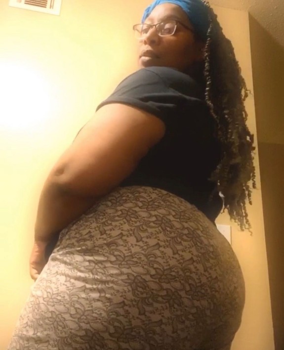 i fucked my pops wife since he wasn’t in my life payback
