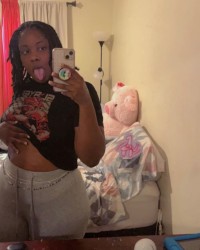 i fuck this thick chick i met on IG photo