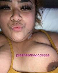 PRETTY TIT SAMOAN SLUTT👅💦💦 photo