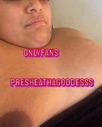 PRETTY TIT SAMOAN SLUTT👅💦💦 photo