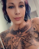 Vidéos pornos de Sexy Swiss Tatted | Pornhub