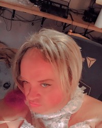 Molly-Lou Sissy Brew photo