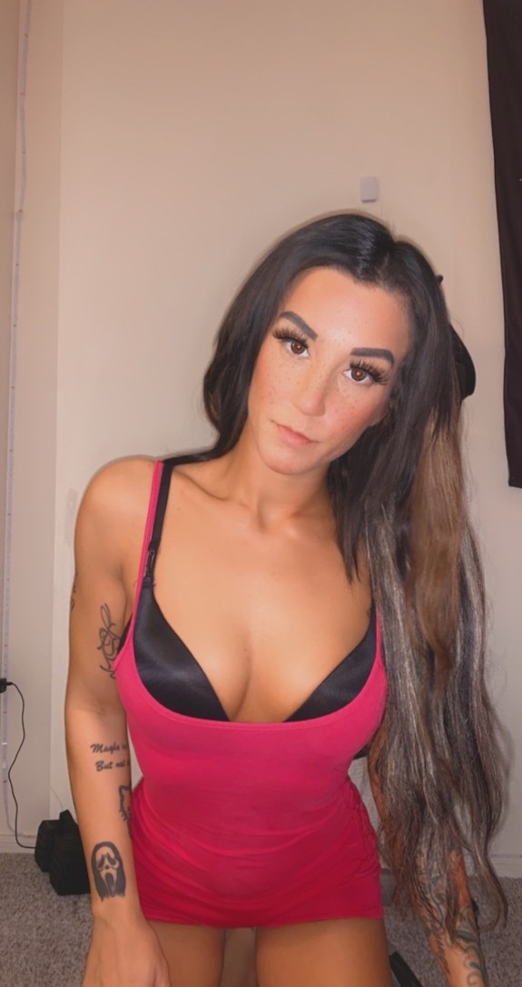 Streaming tonight chaturbate/siclianprincess between 8-9pm EDT