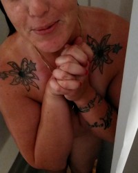 Cleavage Shot, Cleavage Tease and More photo