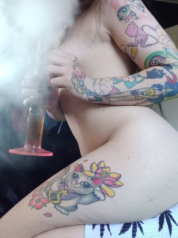 Naked Smoke Sesh