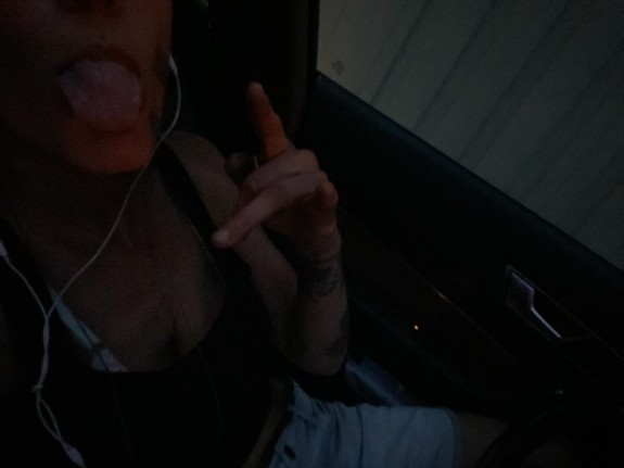 Drip 💧 Pussy Loose And Dripping Daddy 