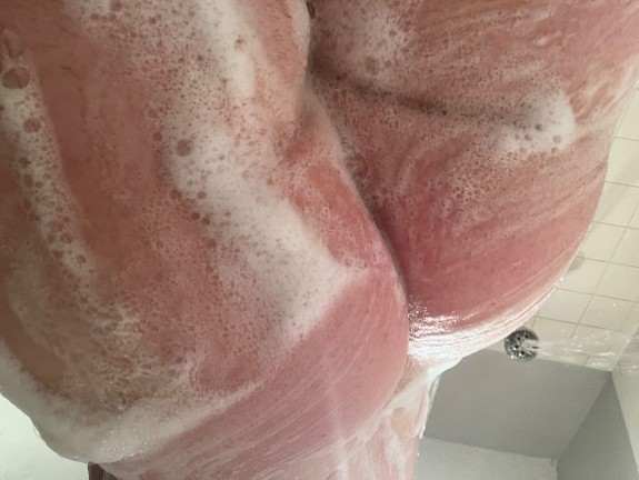 Bored in the shower, wbu?!?