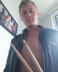 Handsome body photo