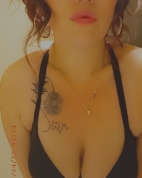 Hot mama photo