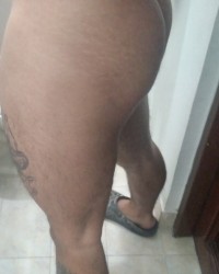 I feel very hot 😈🥵 photo