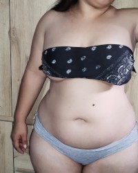 Me follas mi panocha rosadita ? Uwu photo