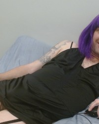 Nothing turns me on more than dress up slutty while i wait for my clients photo