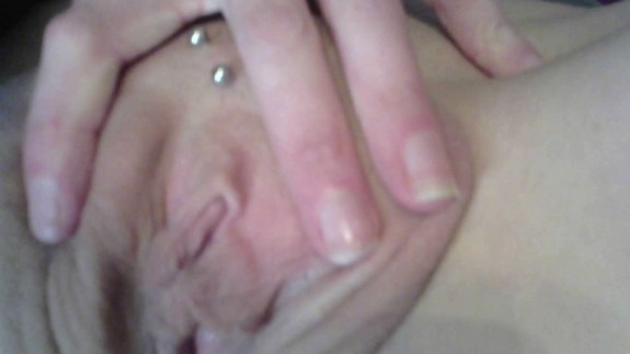 BETHS PUSSY CLOSE UP SPREAD N OPEN