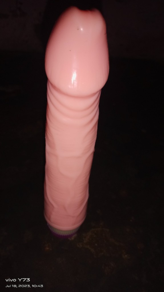 9 inches dildo