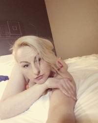Anna's gallery photo