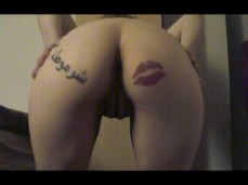 pussy spred twerking gif