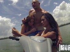 Petite balade à jet ski gif