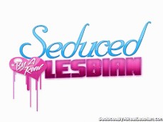 Capri lesbian pussy licking gif