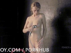 Carisha Shower 1 gif
