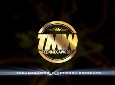 #adele exarchopoulos #aedan rayne #aedanrayne #aerobics #facesitting #halo #one piece hentai #two girls one guy gif