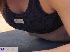 Boob drop Fitnessrooms gif