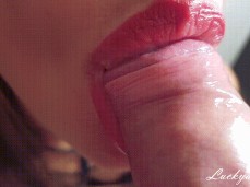 lip gif