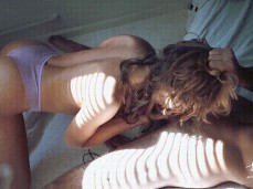 leolulu blowjob knees gif