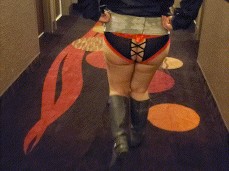 Strut at the STRAT gif