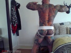 mature beefy muscle hunk 0202 9 gif