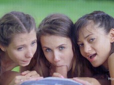 wowgirls - trio gif