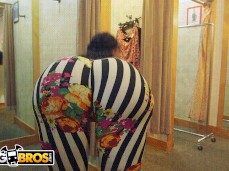 More vitoria cake ass gif