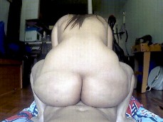 Big Bootu Amateur Squat Fuck Slut gif