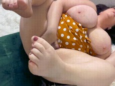 hugetits milf fingering herself gif