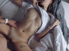 Julie Jess : Sexy body gif