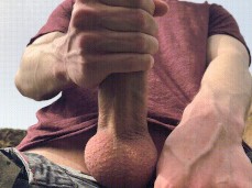 Huge cock cuming 2 gif