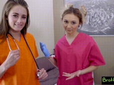 Two beautifyl smailey faces gif