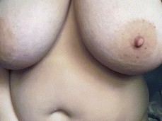 busty jelly belly pussy slapping gif