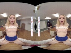 vr 1 a lily larimar gif