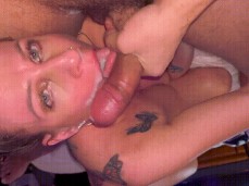 JujuJamiXO facial cumshot gif