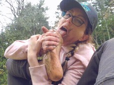 Muddy sole cleanuo gif