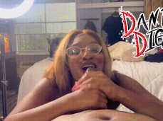 Ride e si divertono come pazzi gif