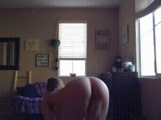 Nicole Aniston incredible backside gif