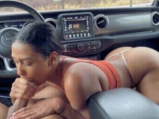 Ebony amateur slut Jaaden Kyrelle gives sloppy head in the car gif