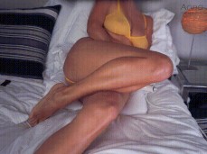 I MASTURBATE MY HOT PUSSY WITH MY FAVORITE VIBRATOR AND CUM gif