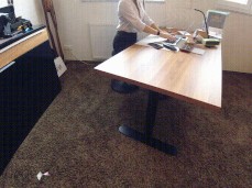 Beosztottat bugyit félrehúzva kúrnak az irodába gif