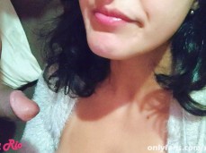 ESSA  BRASILEIRA ENGOLE OU COSPE? gif