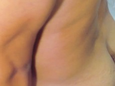 Женщина испытывает яркий анальный оргазм и стонет gif