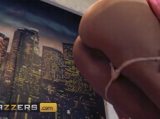 Kissa Sins Bella Roland gif