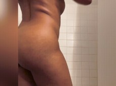Twerking • Shower gif